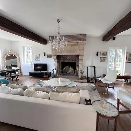Villa A Timeless Manor Of Discreet Luxury And Absolute Privacy